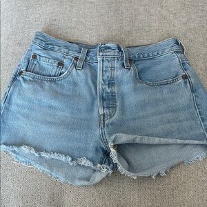 Levi’s Classic Blue Denim Women's Shorts